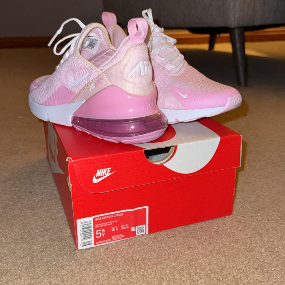 Nike Women's Air Max 270 Pink Sneakers - Picture 5 of 6